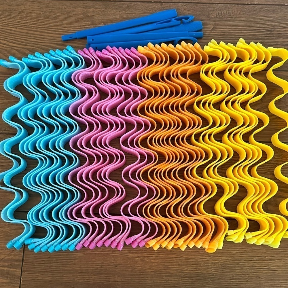 Water ripple hair rollers like new